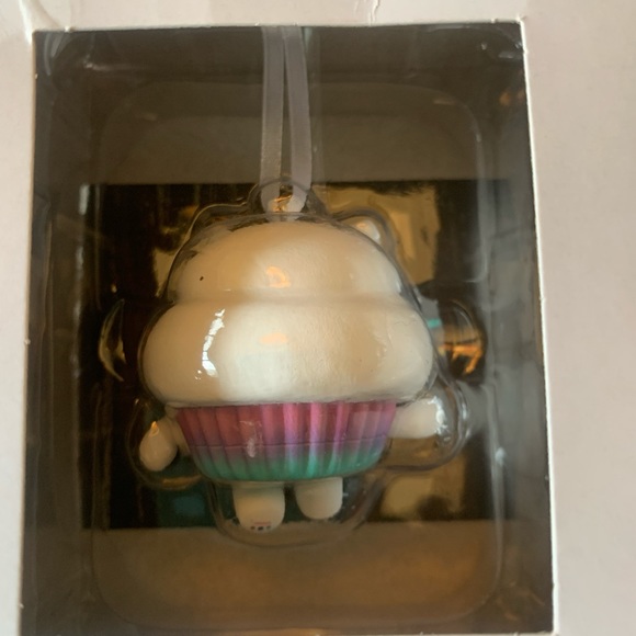 Hallmark Dreamworks Gabby's Dollhouse Cakey Cat Christmas Tree Holiday Ornament - Picture 5 of 5